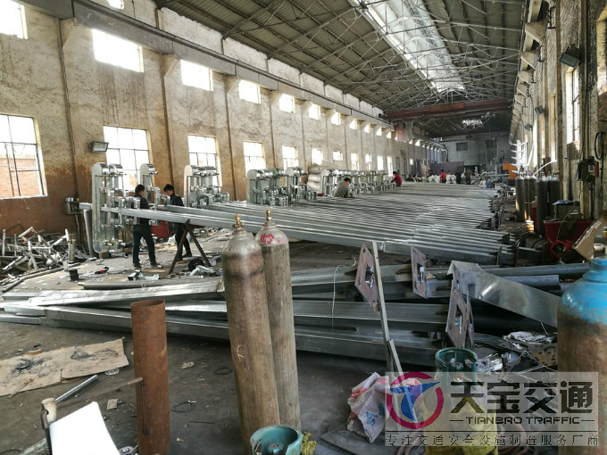 忻州指路标志杆生产厂家|热镀锌标志杆加工厂家