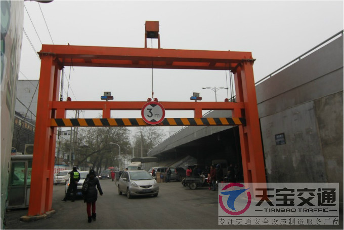 忻州公路限高架杆生产厂家|道路限高架标杆加工厂家